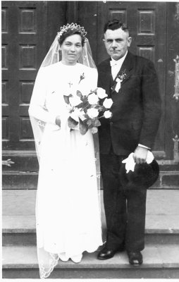 013-1946-07_Hochzeit.jpg.medium.jpeg